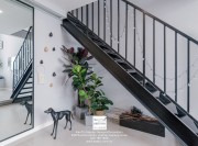活力島民宿現(xiàn)代風(fēng)格樓梯實(shí)景裝修案例
