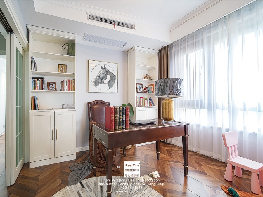 石湖天璽美式輕奢風(fēng)格書(shū)房四居室