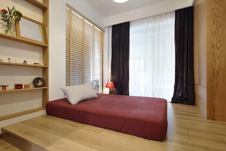 現(xiàn)代風格復式臥室裝修效果圖