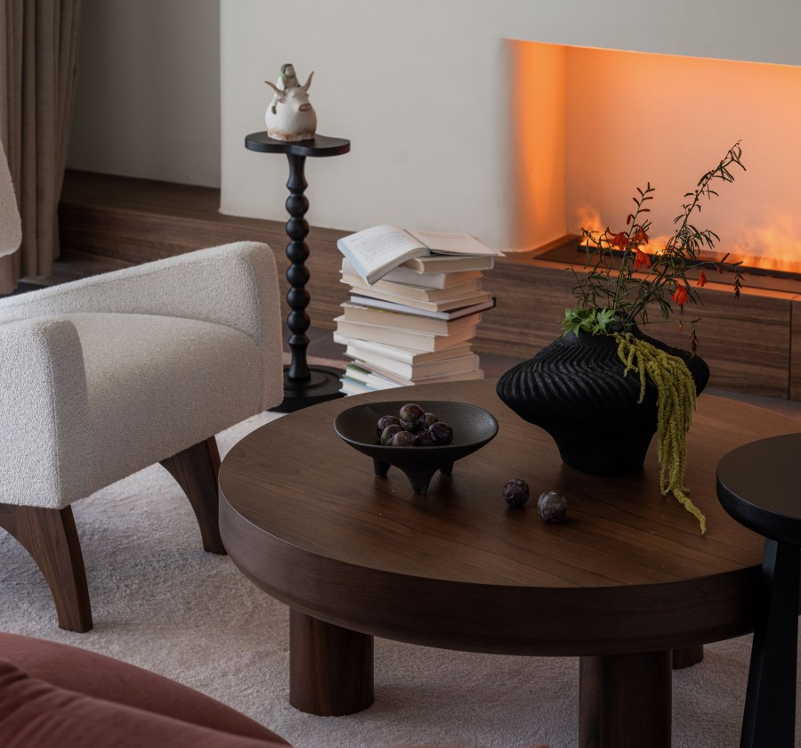 中古風三居室客廳裝修效果圖