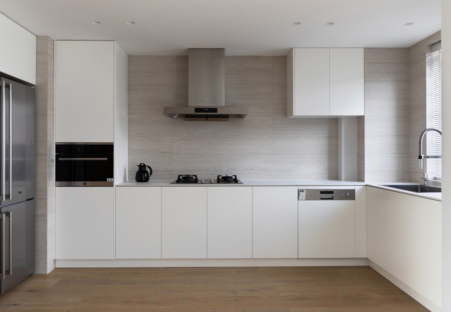 現代極簡風三居室裝修廚房效果圖