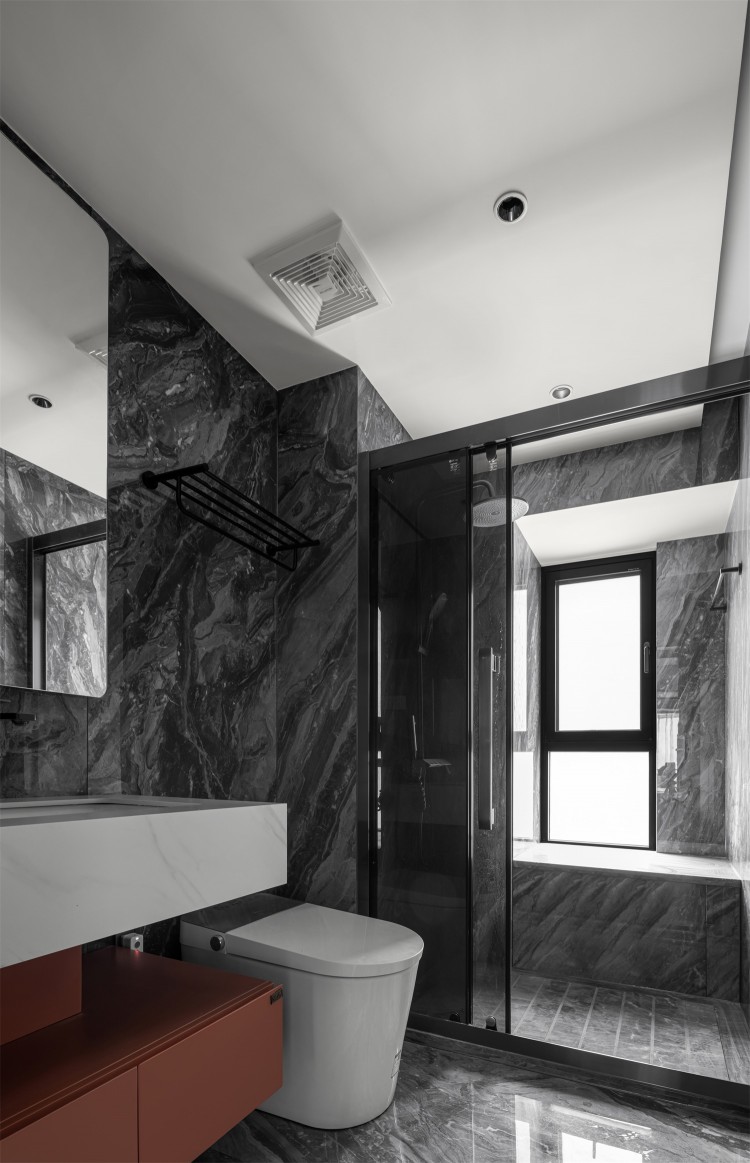 現(xiàn)代簡約三居室衛(wèi)生間裝修效果圖