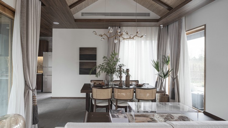 日式風別墅餐廳裝修效果圖