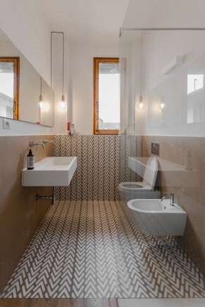 原木風小戶型衛生間裝修效果圖