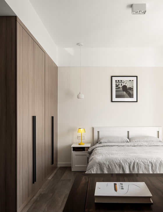 北歐風(fēng)三居室臥室裝修效果圖