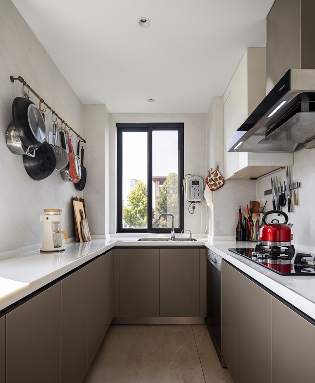 北歐風(fēng)三居室廚房裝修效果圖