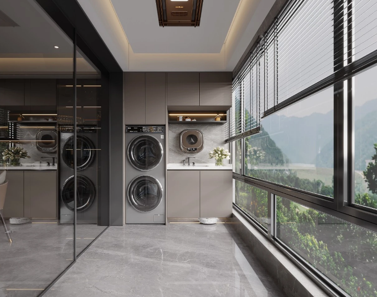 意式輕奢三居室陽臺裝修效果