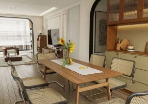 現代中古風三居室餐廳裝修效果圖